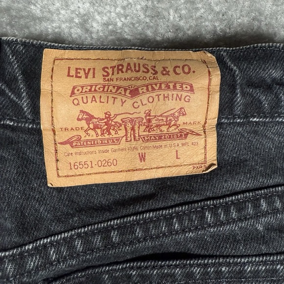 Levi's Black Jeans Women's 16 (34x30) Tapered Leg Mom Vintage 90s USA 16551-0260 - Picture 5 of 9